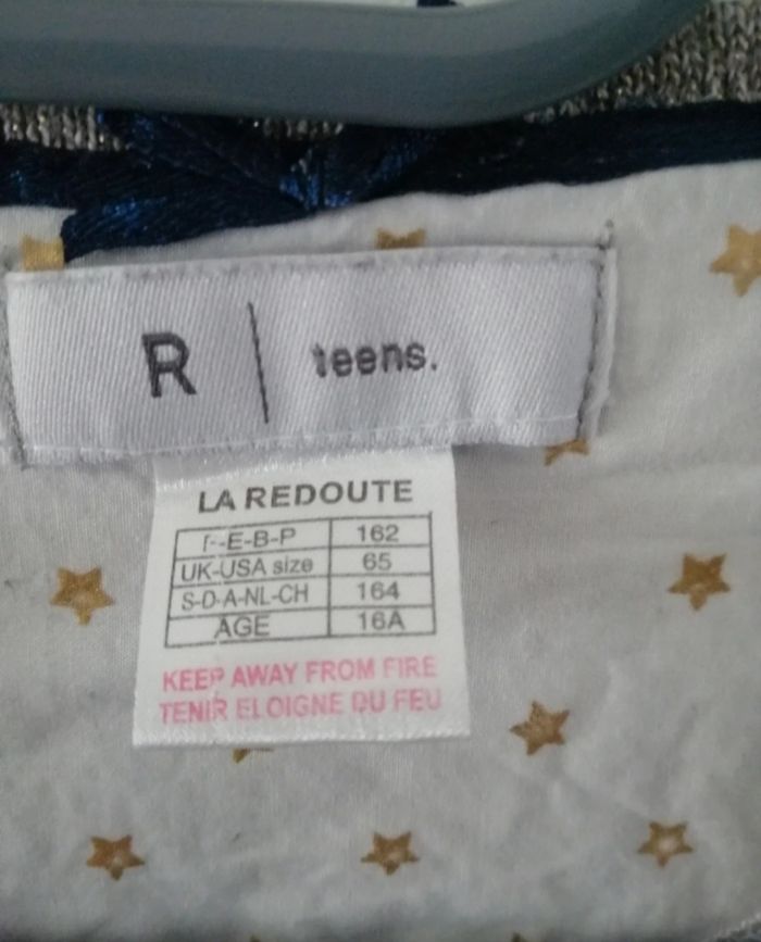 Gilet La Redoute
14 ans - photo numéro 3