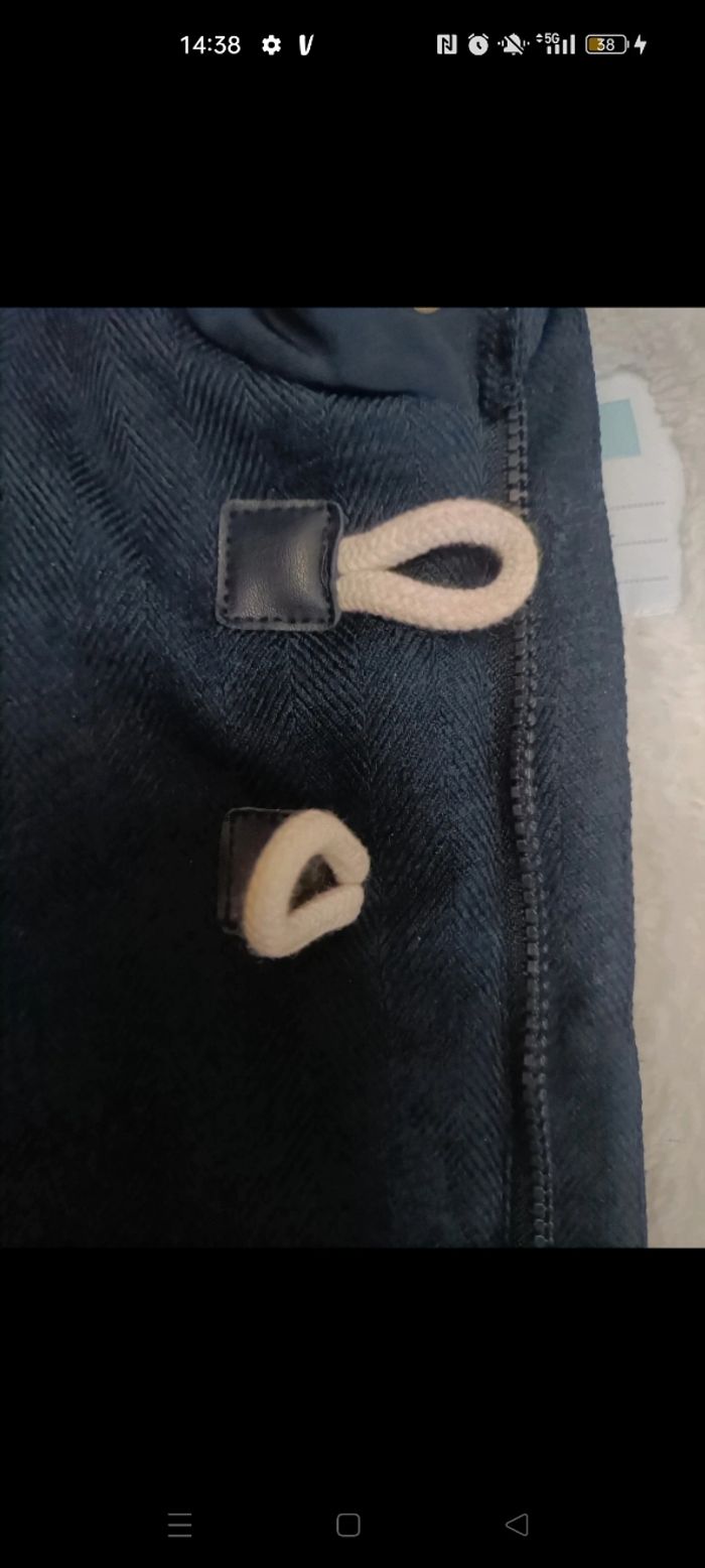 Manteau Obaïbi – 12 mois – Bleu roi – Capuche fourrée – TBE - photo numéro 4