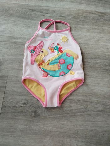 Maillot de bain dpam 24 mois.
