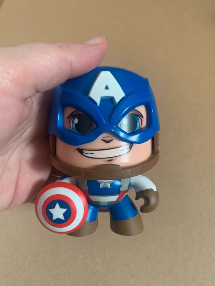 Lot de 4 figurines mighty muggs avengers - photo numéro 4