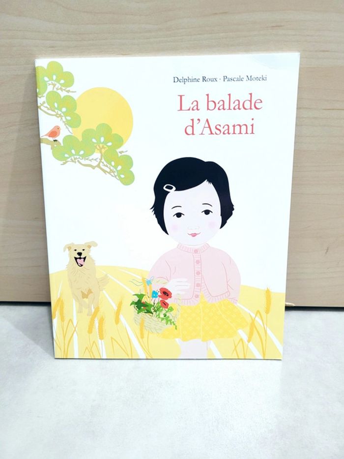 🌺 Livre (école des loisirs) : La balade d'Asami