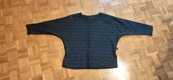 T-shirt noir avec dorure