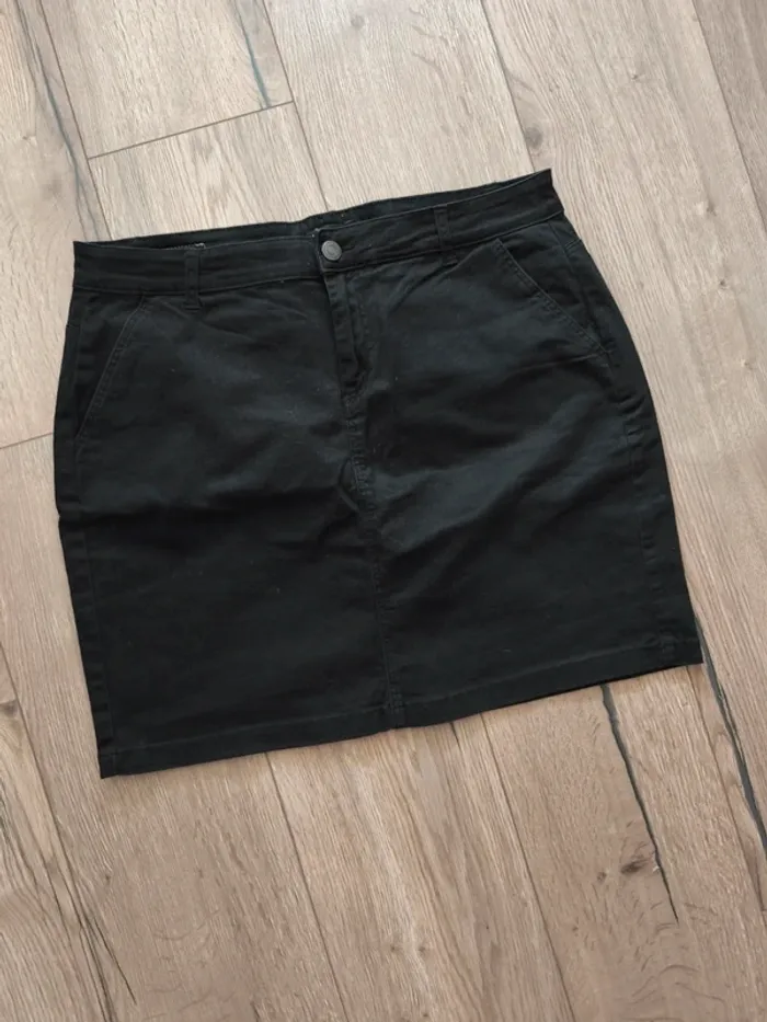 Jupe noir T42