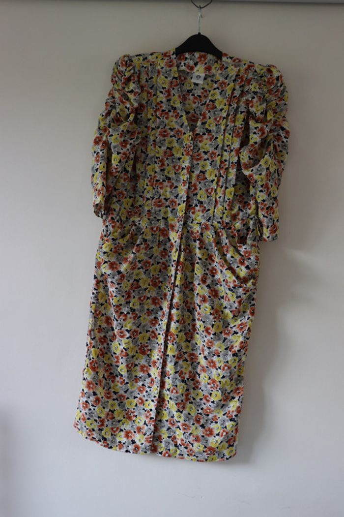 Robe vintage à fleurs