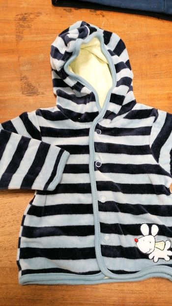 Pull a boutons pression