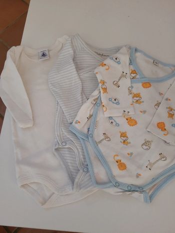 Lot bodies 3 mois manches longues