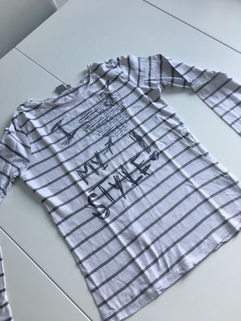 T-shirt enfant fille 16 ans très bon état