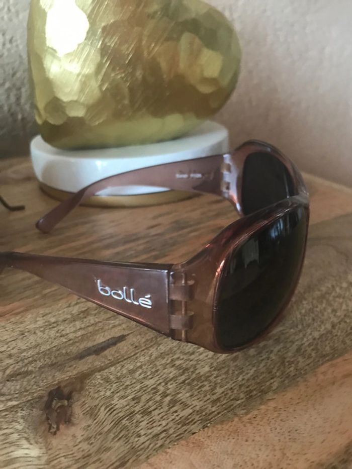 Lunettes de soleil marque bollé - photo numéro 3