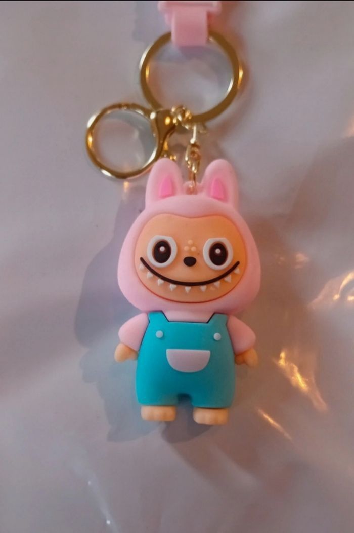 Porte-clé Labubu - photo numéro 2