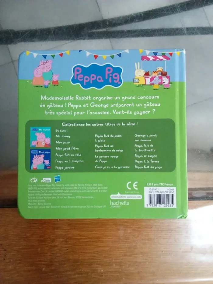 Livre Peppa pig le concours de gâteaux - photo numéro 2