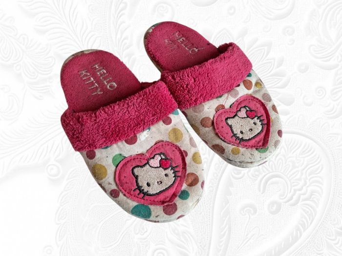 Chaussons hello kitty 32