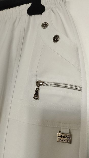 Pantacourt femme T40