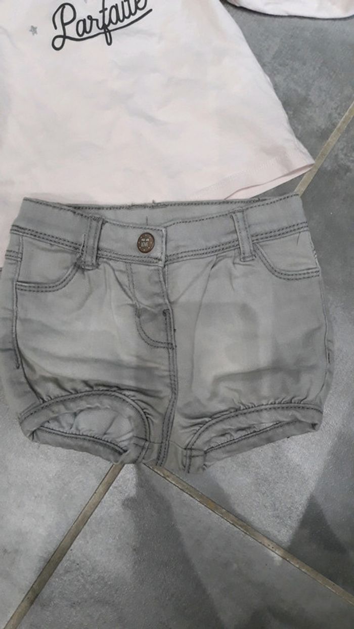 Ensemble tape à l'oeil taille 6 mois - photo numéro 2