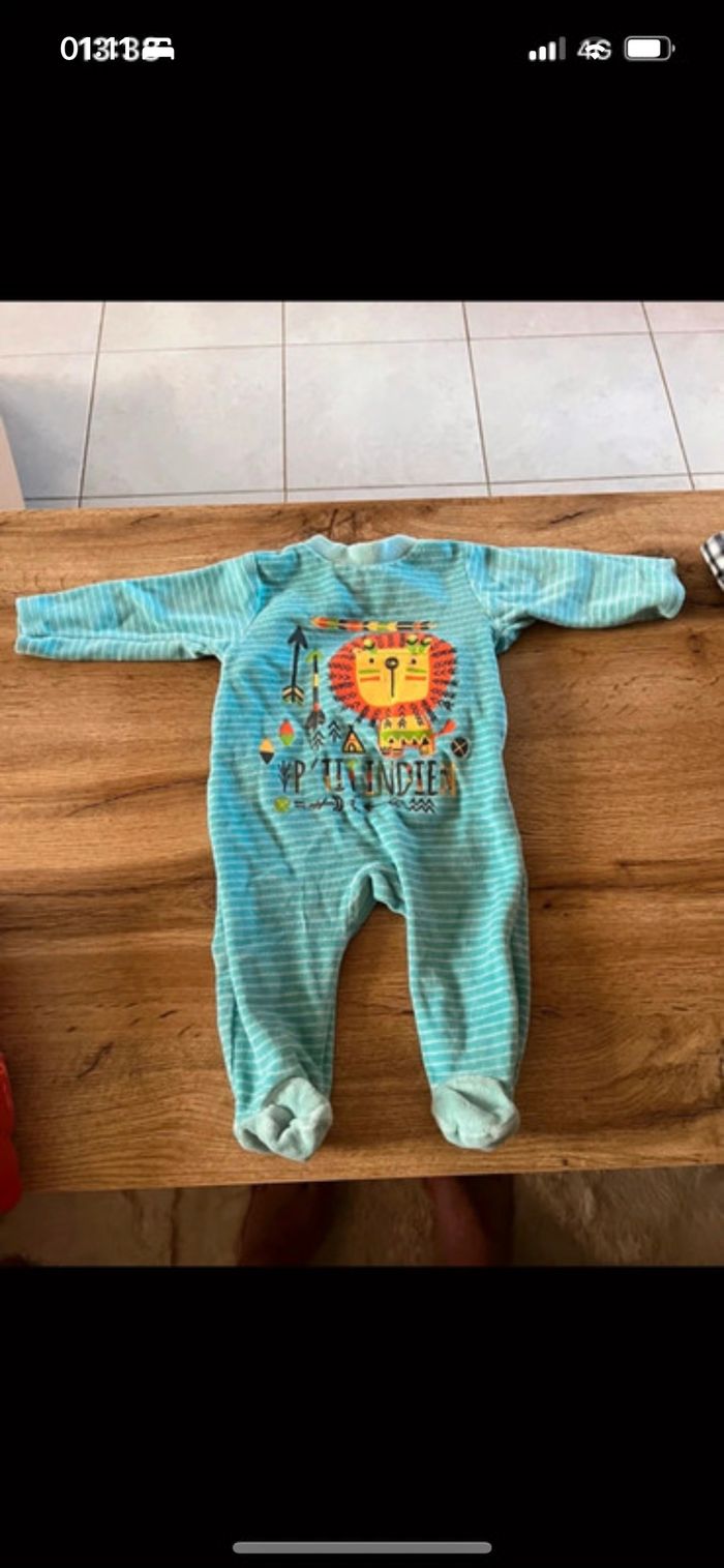 Lots de bodies 3 mois