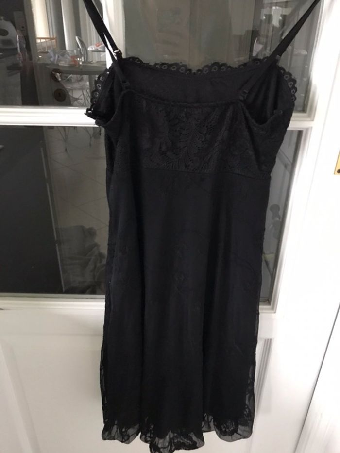 Robe VILA dentelle brettelle noire M - photo numéro 5