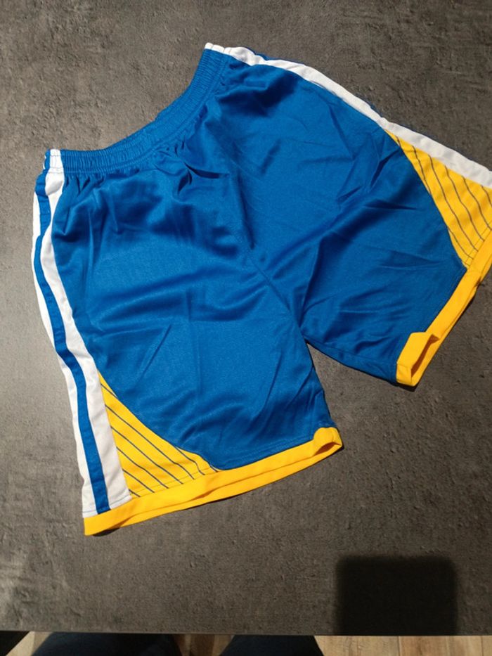 Tenue NBA golden state warriors Stephen Curry bleu. T.26 - photo numéro 3