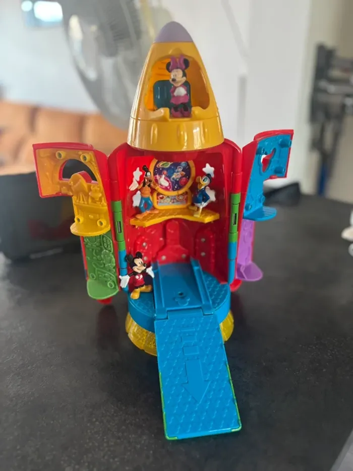 Fusée Mickey et ses personnages - photo numéro 7
