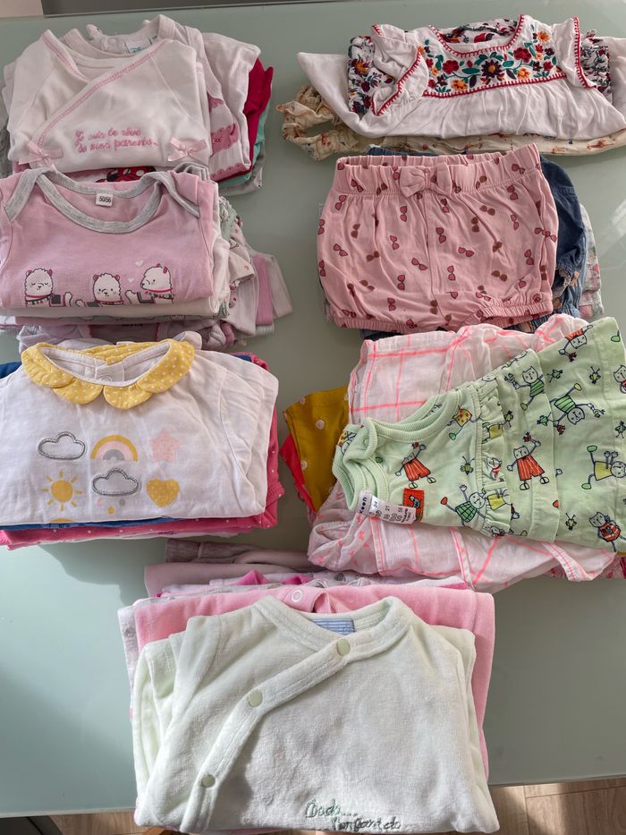 Lot vêtements filles 1-3 mois