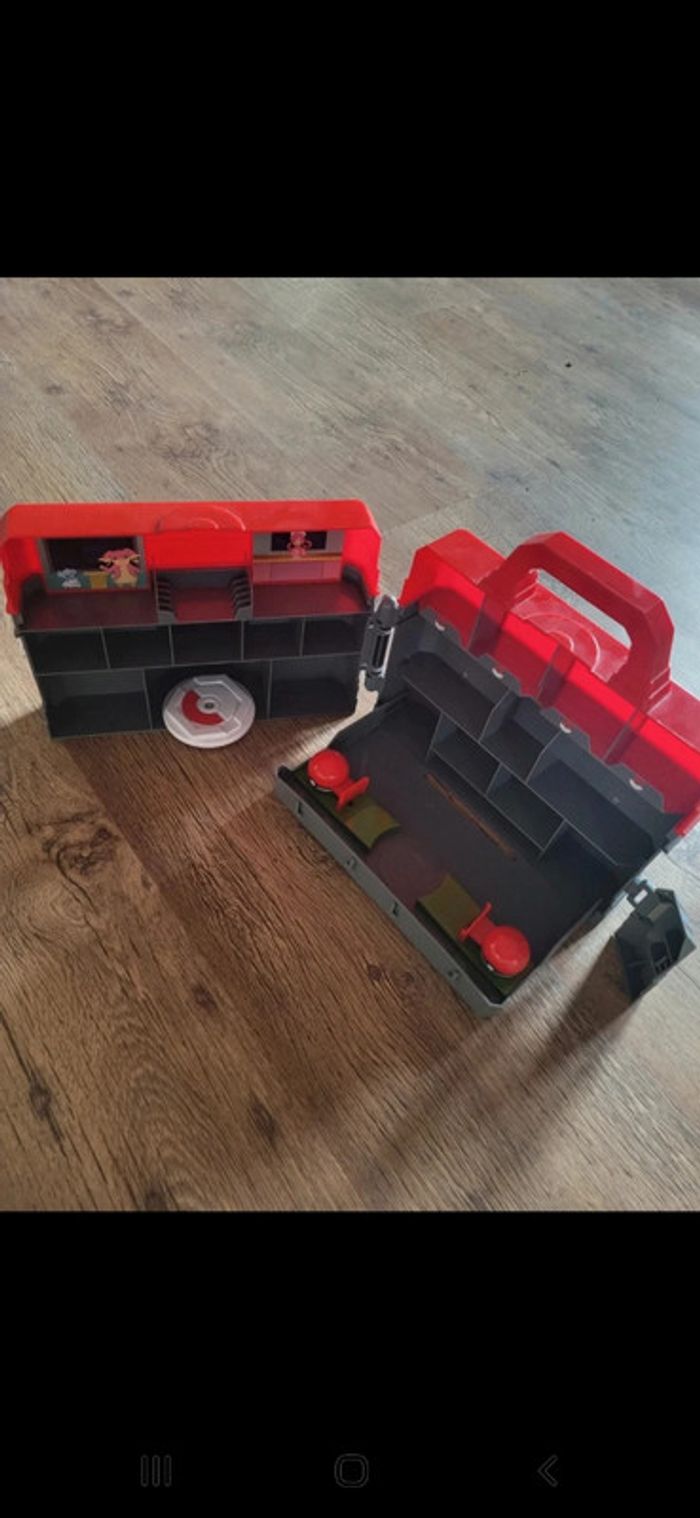 Arène de combat / boîte de rangement transportable pokemon