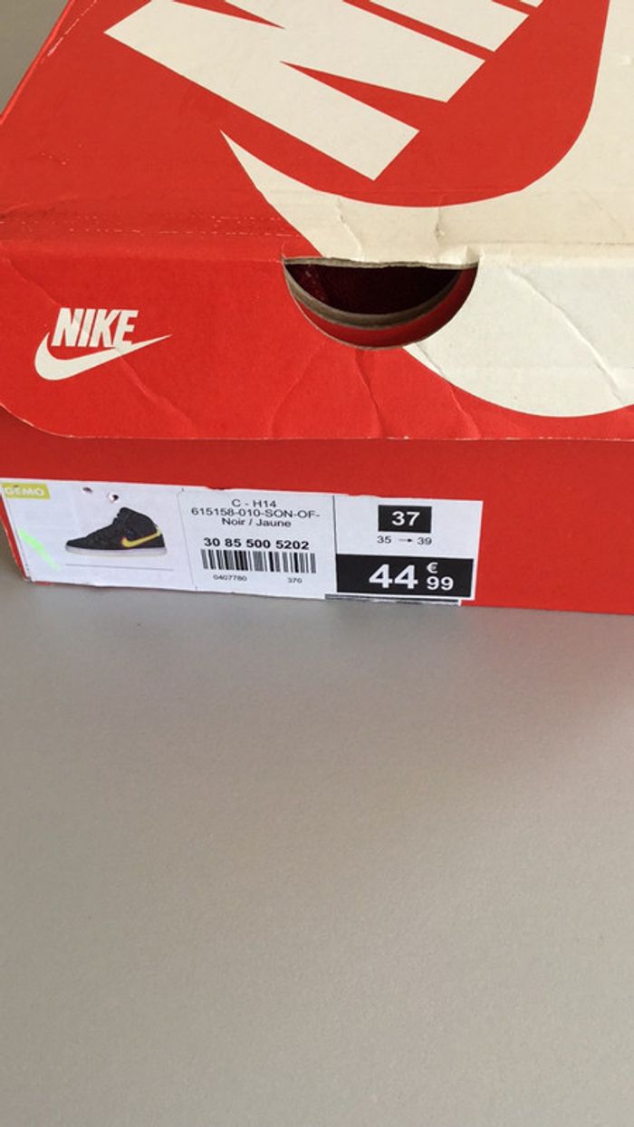 Baskets Nike T37,5 - photo numéro 5
