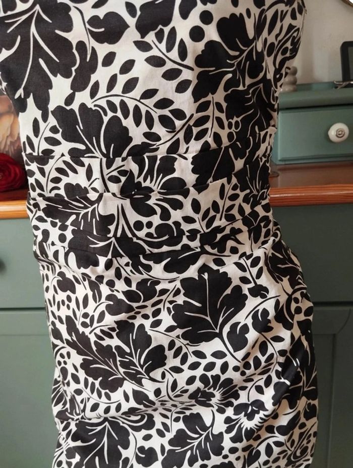 🌾Robe Noire & Crème Imprimé Floral Nougat London T36/38🌾 - photo numéro 5
