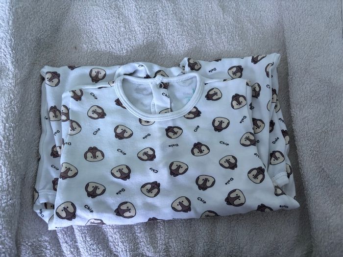 Lot vêtement 12 mois - photo numéro 3