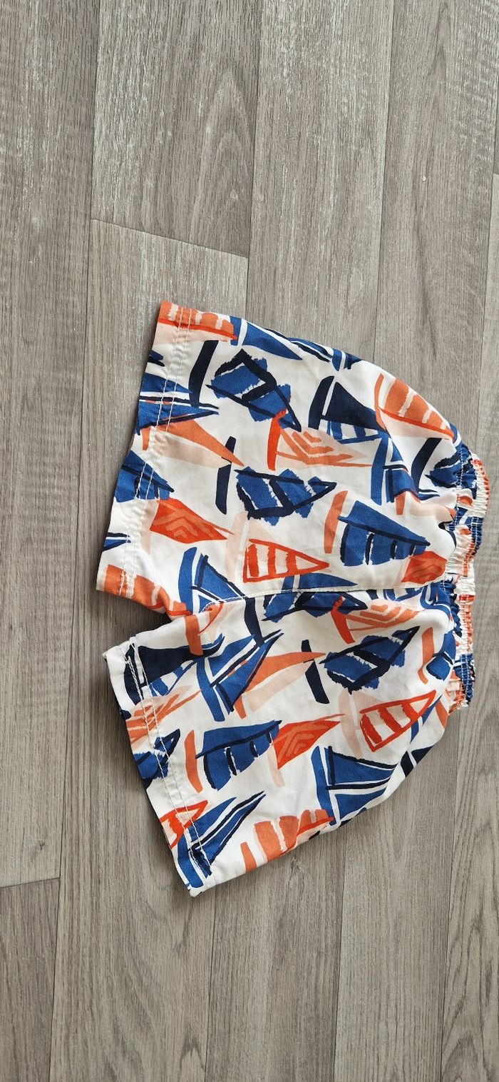 Short de bain taille 3ans - photo numéro 3