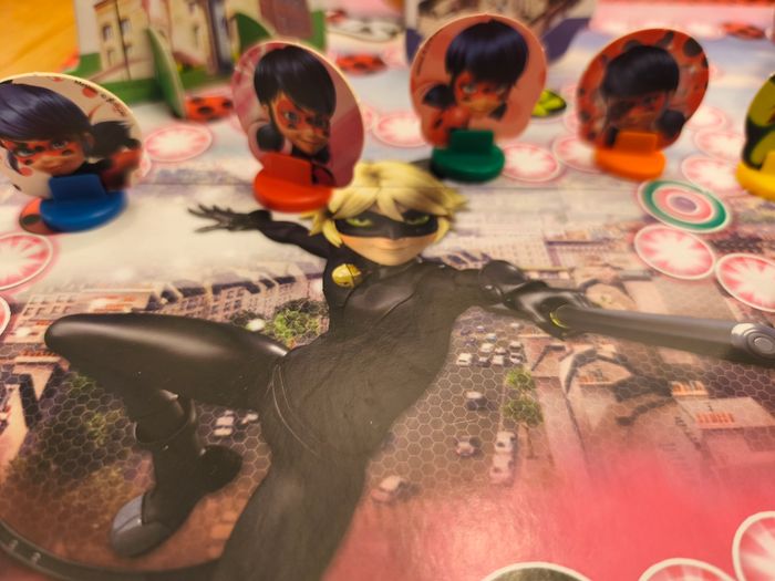 Jeu : Miraculous À la poursuite du papillon - photo numéro 8