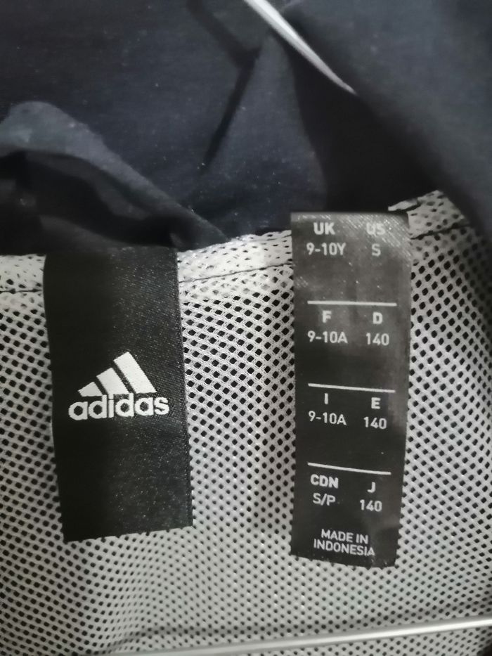 Veste Adidas garçon  9 / 10 ans - photo numéro 5