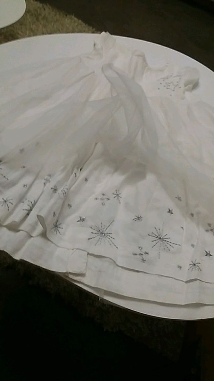 Robe blanche Vertbaudet 2 ans - photo numéro 5