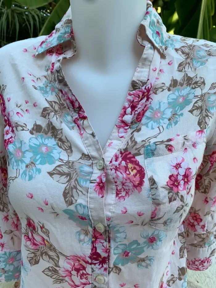 Chemise longue Bershka taille S taille 36 fleurie manches3/4 - photo numéro 10