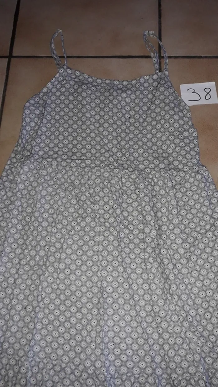 Robe T 38 - photo numéro 2