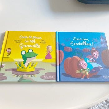 Livres  tiens bon, Cendrillon et Coup de pouce au roi grenouille