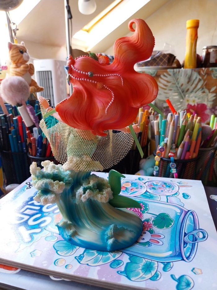 Figurine Disney haute couture, couture de force Ariel la petite sirene - photo numéro 3