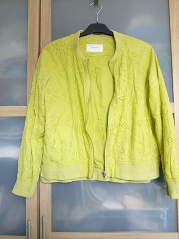 Veste vert style blazer avec détail en broderie 