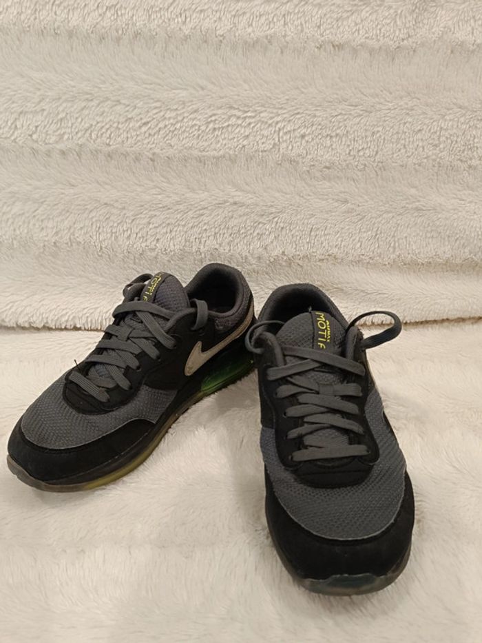 Baskets Air Max taille 36 - photo numéro 6