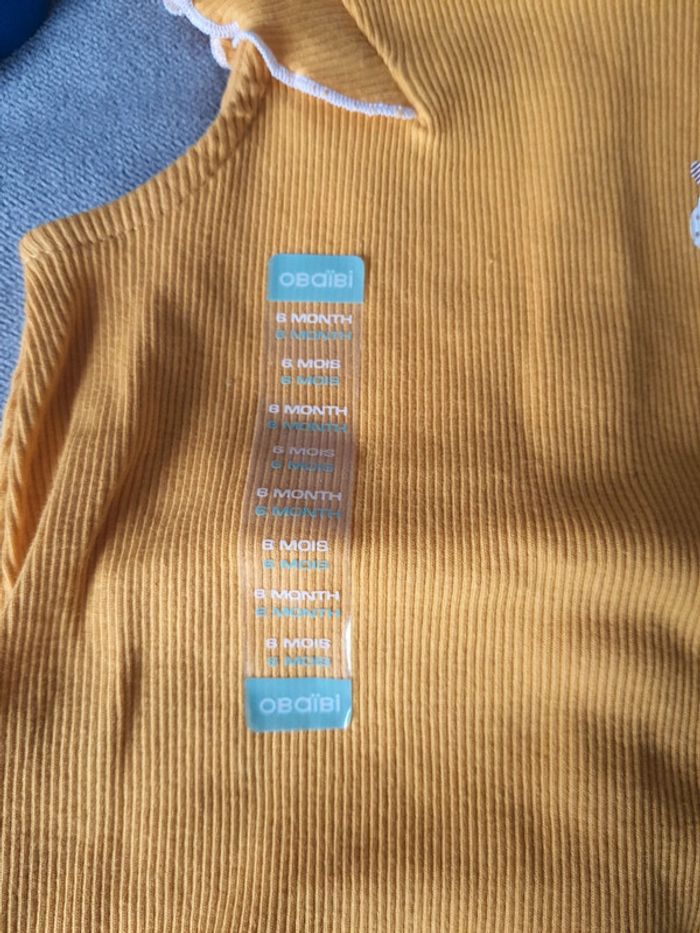 Ensemble Obaïbi t-shirt et short taille 6 mois neuf avec étiquettes - photo numéro 3
