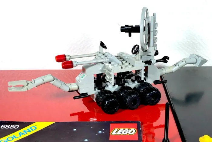 LEGO Space Classic 6880 - Surface Explorer - photo numéro 4