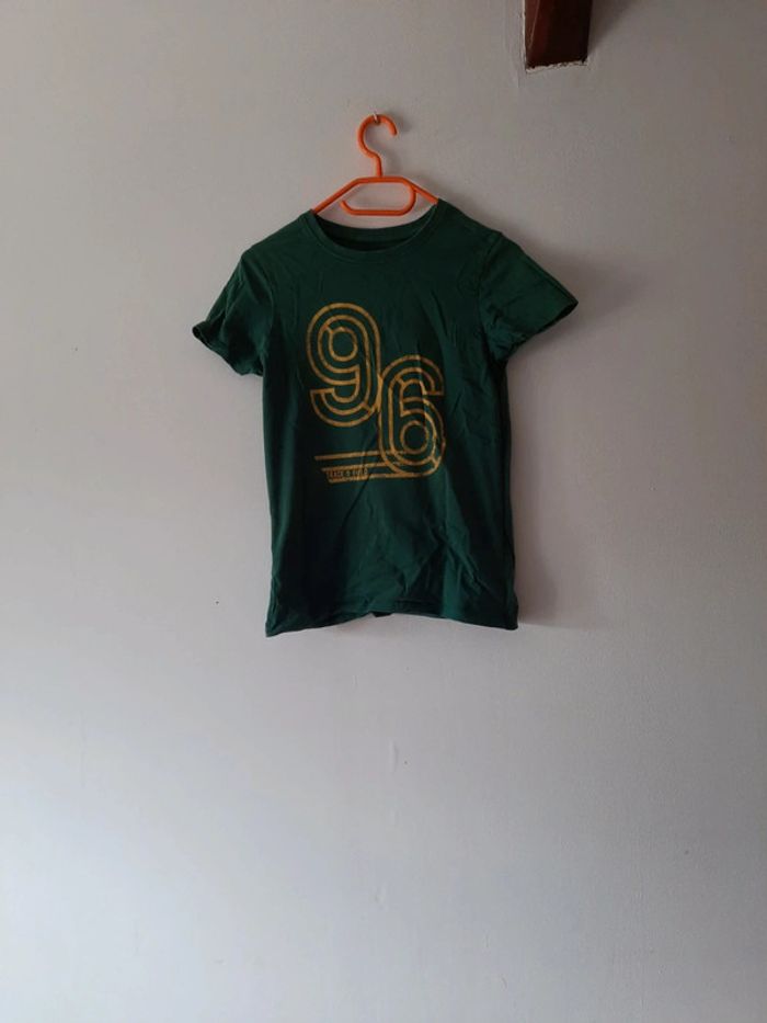 Tee-shirt