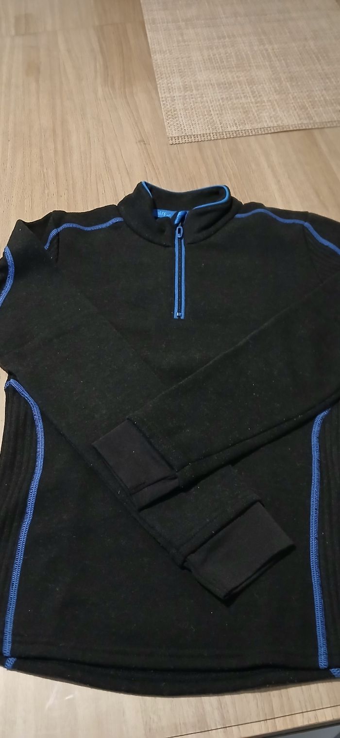 Pull garçon Taille 10 ans marque oxylane, - photo numéro 2