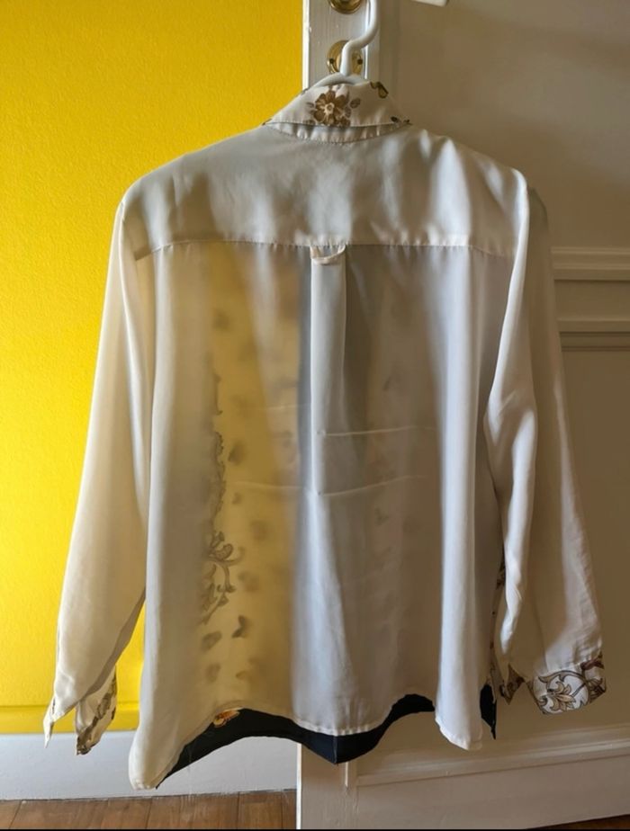 Jolie chemisier - photo numéro 3