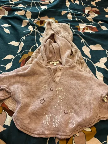 Vends ponchos fille