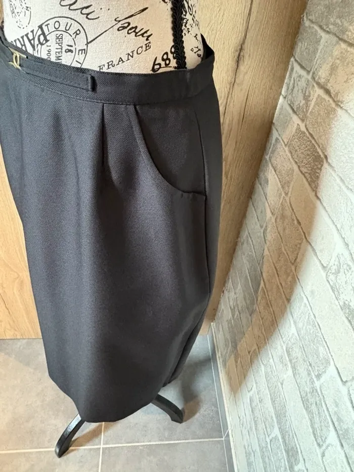 Jupe crayon midi noire élégante taille 44 - photo numéro 2