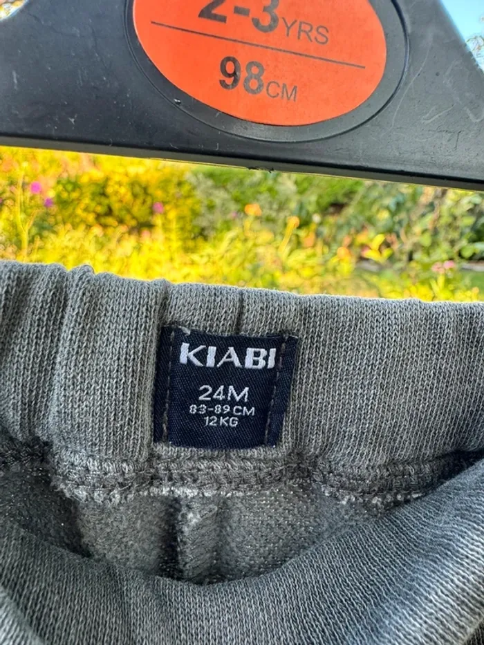 Jogging gris || Kiabi || 24 mois - photo numéro 3