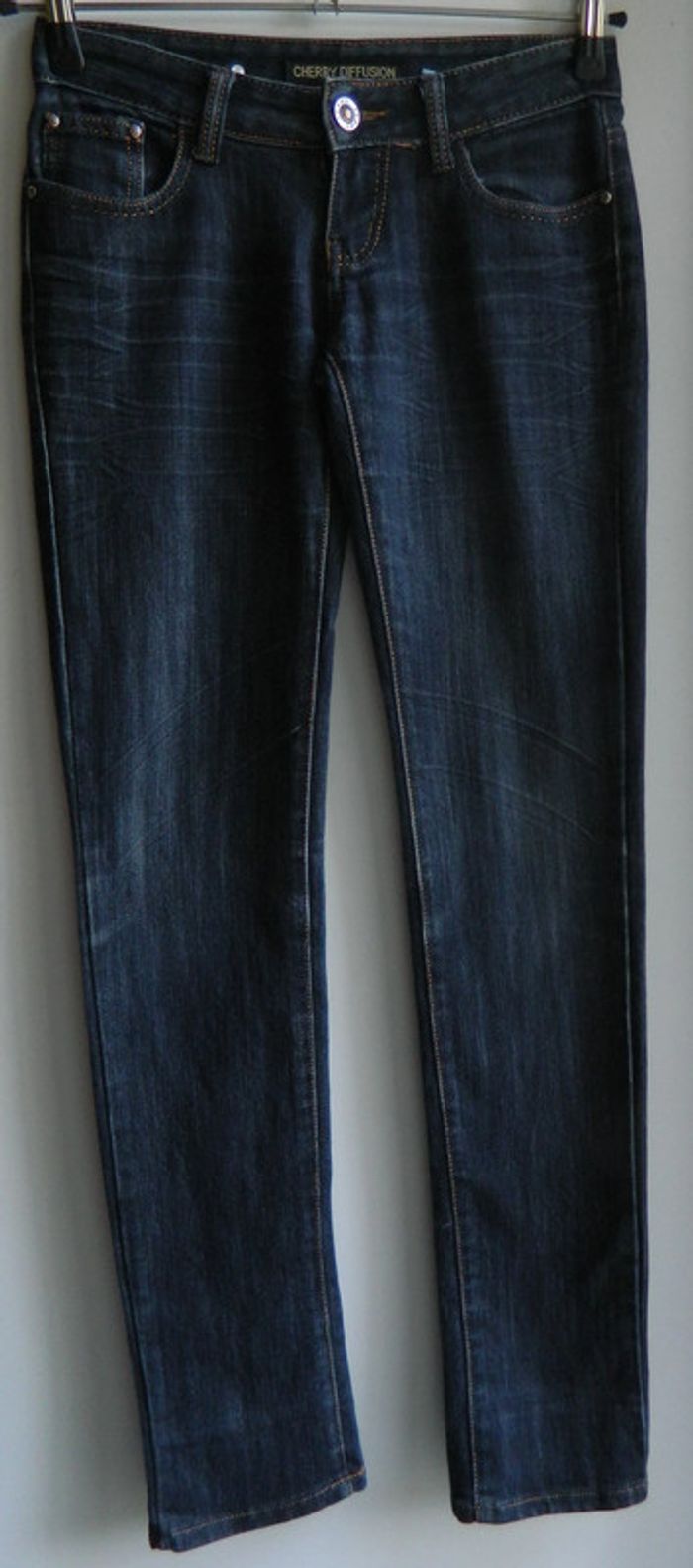 Jeans coupe slim" Cherry Diffusion" T 36