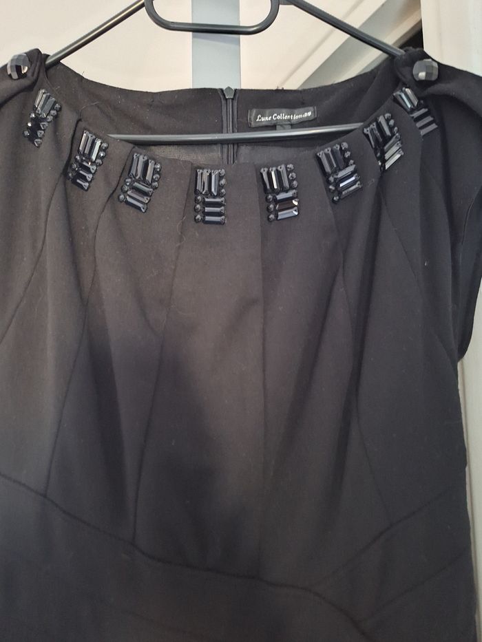 Robe noir - photo numéro 2