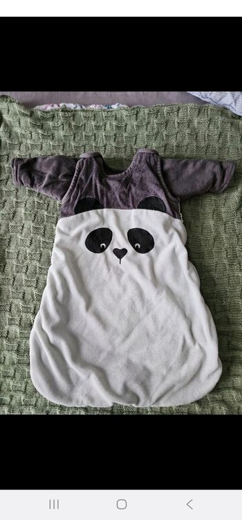 Lot gigoteuse et vêtements 3 mois