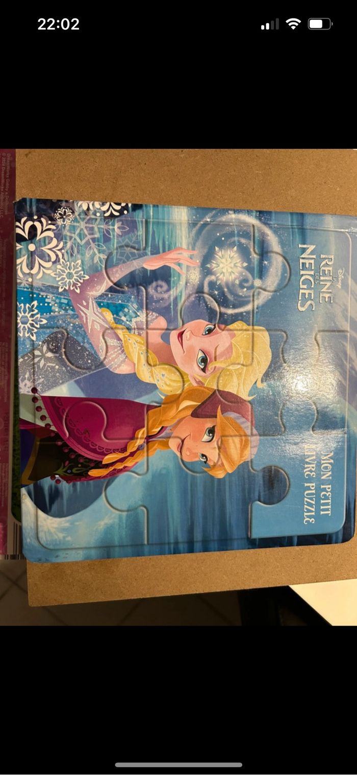 Livre puzzle reine des neiges
