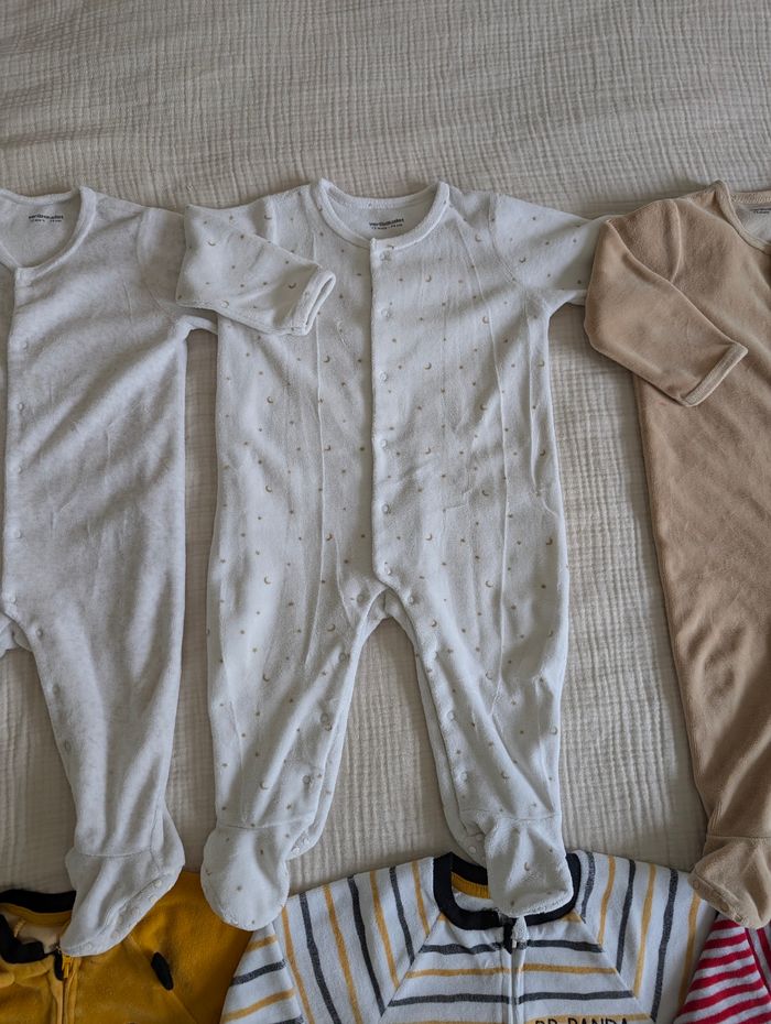 Lot de pyjamas 12 mois - photo numéro 8