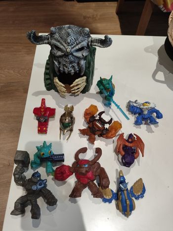 Lot Gormiti et Skylanders